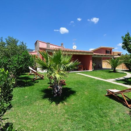 וילסימיוס Affittacamere B&B La Villa Dei Graniti מראה חיצוני תמונה