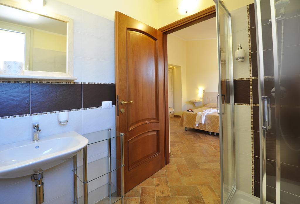 וילסימיוס Affittacamere B&B La Villa Dei Graniti חדר תמונה