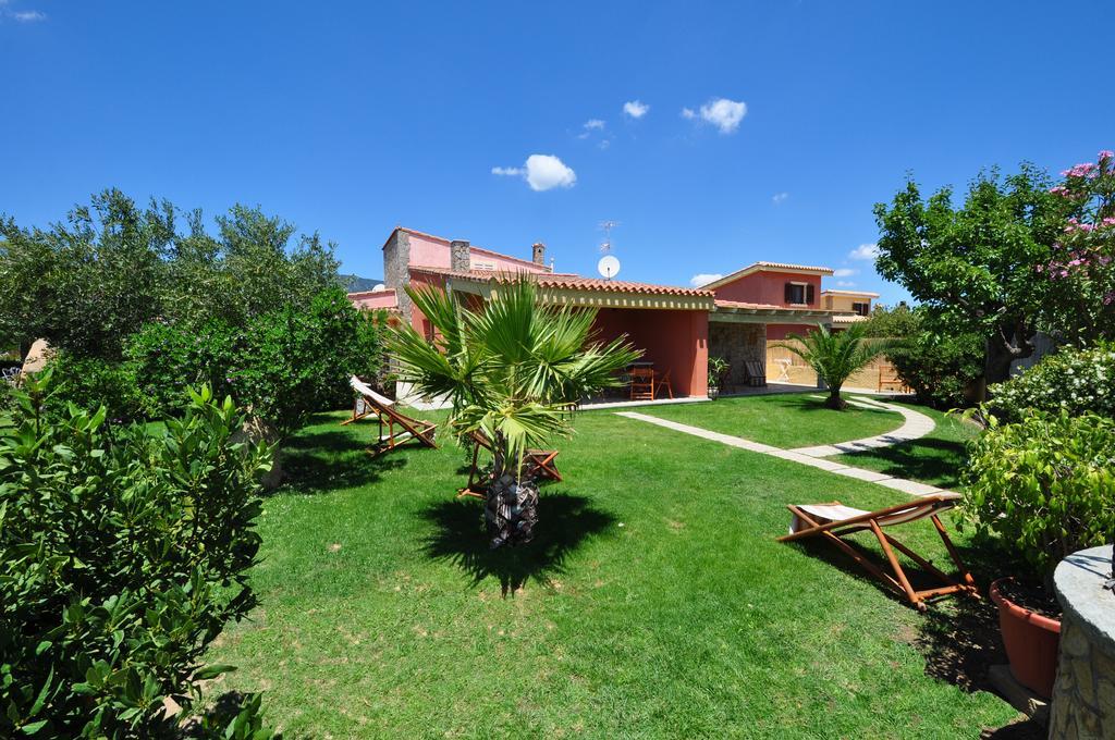וילסימיוס Affittacamere B&B La Villa Dei Graniti מראה חיצוני תמונה
