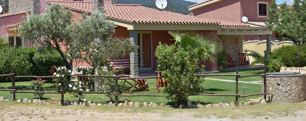 וילסימיוס Affittacamere B&B La Villa Dei Graniti מראה חיצוני תמונה