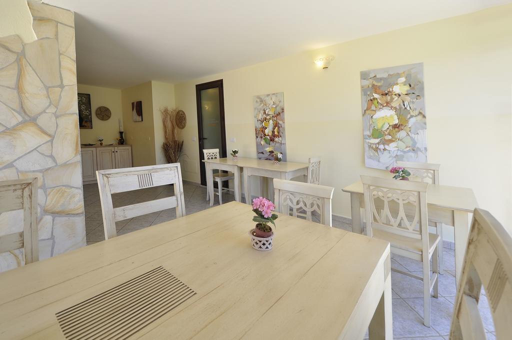 וילסימיוס Affittacamere B&B La Villa Dei Graniti מראה חיצוני תמונה