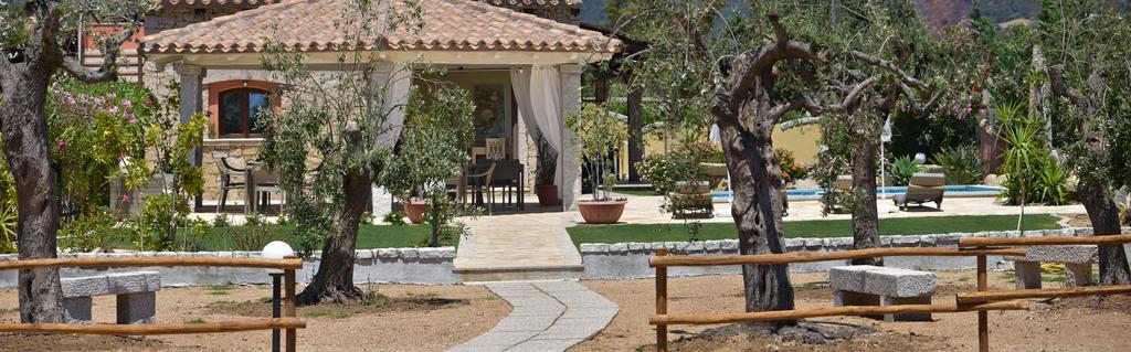 וילסימיוס Affittacamere B&B La Villa Dei Graniti מראה חיצוני תמונה