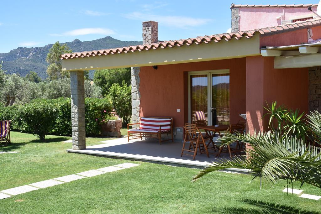 וילסימיוס Affittacamere B&B La Villa Dei Graniti מראה חיצוני תמונה