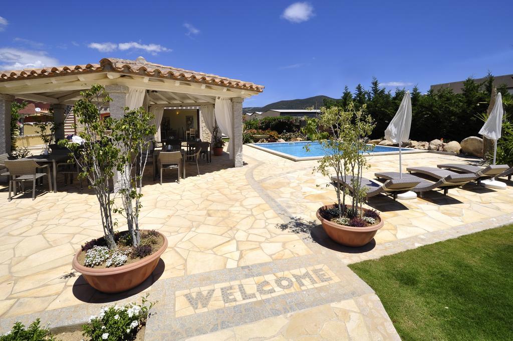 וילסימיוס Affittacamere B&B La Villa Dei Graniti מראה חיצוני תמונה
