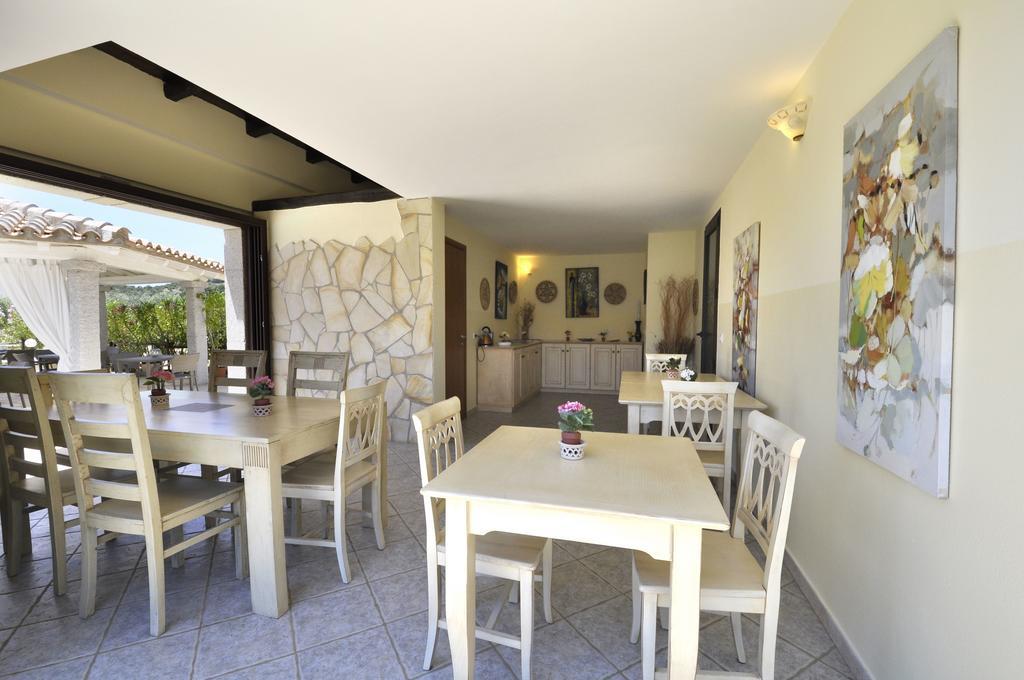 וילסימיוס Affittacamere B&B La Villa Dei Graniti מראה חיצוני תמונה